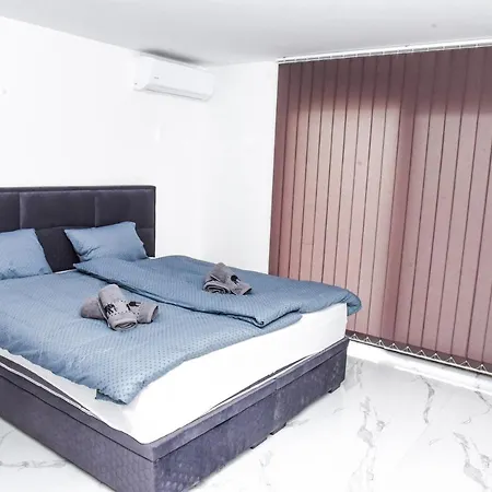 Apartment Luxury M&b *