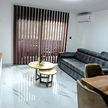 Apartment Luxury M&b *