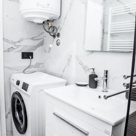 Luxury M&b Apartment Tuzla